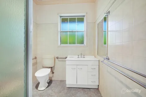 Property photo of 123 Temoin Street Narromine NSW 2821