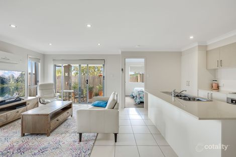 Property photo of 2/42 Parkview Drive Glenvale QLD 4350