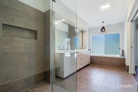 Property photo of 32 Wianamatta Circuit Cattai NSW 2756