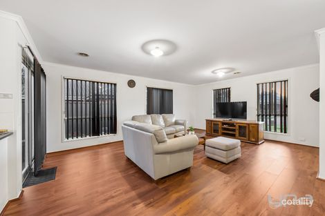 Property photo of 8 Dickerson Way Caroline Springs VIC 3023