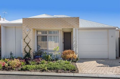 Property photo of 21 Conifer Place Kardinya WA 6163