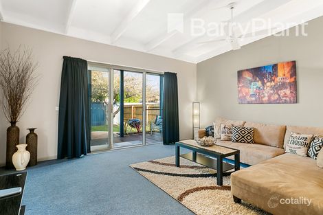Property photo of 19 Second Avenue Rosebud VIC 3939