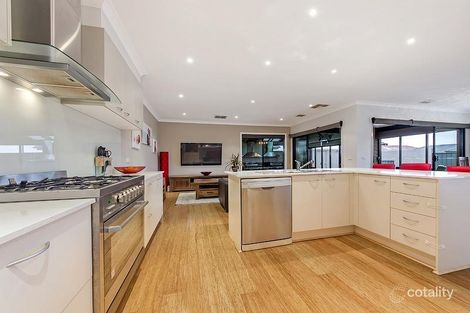 Property photo of 2 Appleby Loop Derrimut VIC 3026