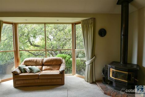 Property photo of 16 Ford Street Beechworth VIC 3747