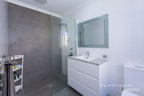 Property photo of 2 Lopez Way Iluka WA 6028