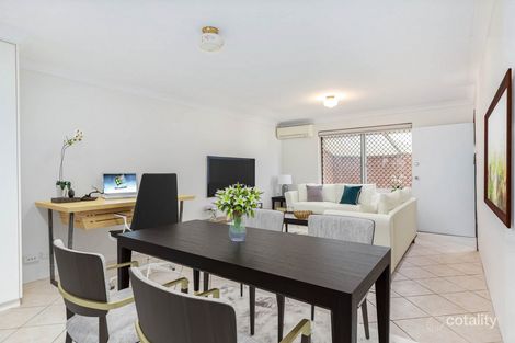 Property photo of 4/6 Toorak Road Armadale WA 6112