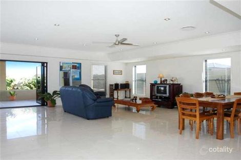 Property photo of 2836 Wylarah Way Hope Island QLD 4212