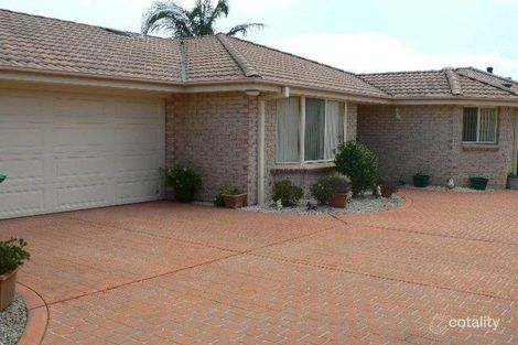 2/4 Grandis Dr, Tuncurry, NSW 2428