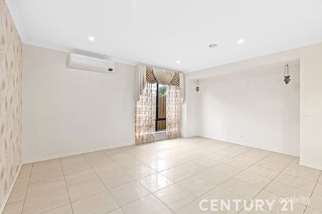 Property photo of 10 Hall Court Dandenong VIC 3175