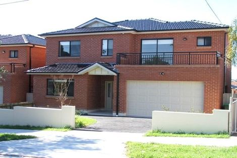 2/54-58 Remly St, Roselands, NSW 2196