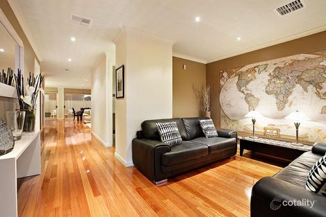 Property photo of 23 Broadway Caroline Springs VIC 3023