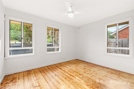 Property photo of 21 Flinders Street Heidelberg Heights VIC 3081