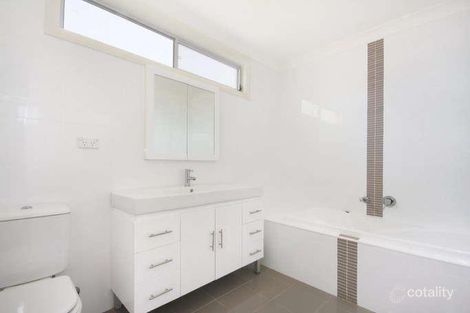 Property photo of 1/2 Hannah Way Pemulwuy NSW 2145