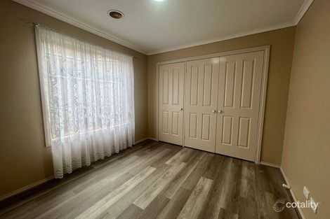 Property photo of 12 Bendigo Circuit Caroline Springs VIC 3023