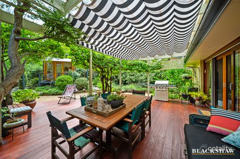 25 Birdwood St, Hughes, ACT 2605