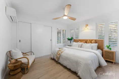 Property photo of 69 Plateau Crescent Carrara QLD 4211