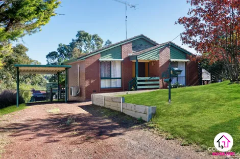 8 John Ct, Waterford Park, VIC 3658