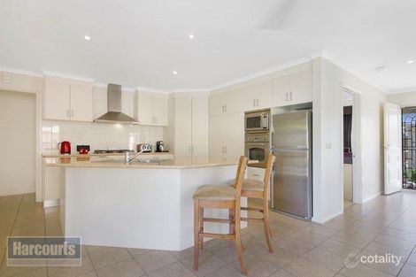 Property photo of 33 Bayfield Court Newcomb VIC 3219
