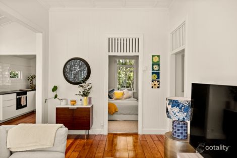 Property photo of 19 Neville Street Kangaroo Point QLD 4169