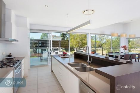 Property photo of 198 Graceville Avenue Graceville QLD 4075