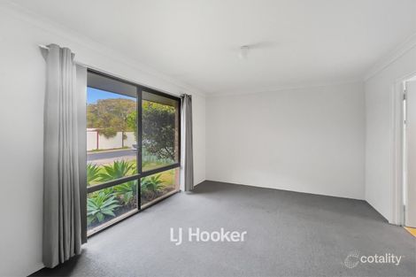 Property photo of 21 Honeyeater Crescent Geographe WA 6280