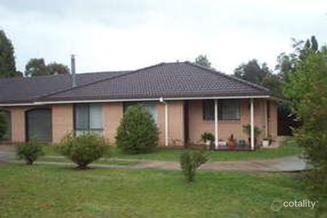 Property photo of 2/1 Moyes Street Armidale NSW 2350