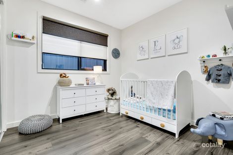 Property photo of 28 Season Way Craigieburn VIC 3064