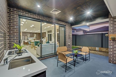 Property photo of 28 Season Way Craigieburn VIC 3064