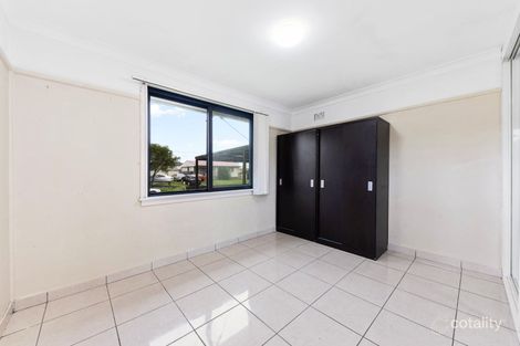 Property photo of 24 Strickland Crescent Ashcroft NSW 2168