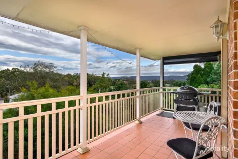 Property photo of 1 Tallowood Place Cranebrook NSW 2749