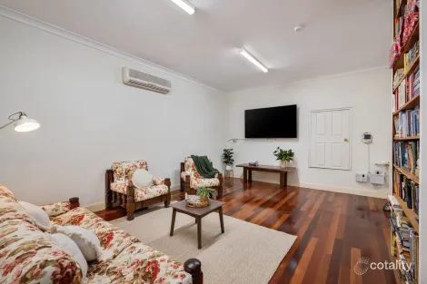 Property photo of 1 Tallowood Place Cranebrook NSW 2749