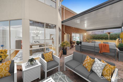 Property photo of 21 Daintree Grove Narre Warren VIC 3805