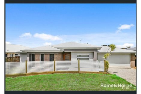 4 Madison Ct, Redland Bay, QLD 4165