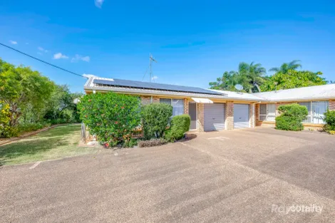 1/2 Bells Rd, Avenell Heights, QLD 4670