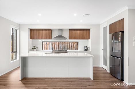 Property photo of 15 Shoreside Close Birkdale QLD 4159
