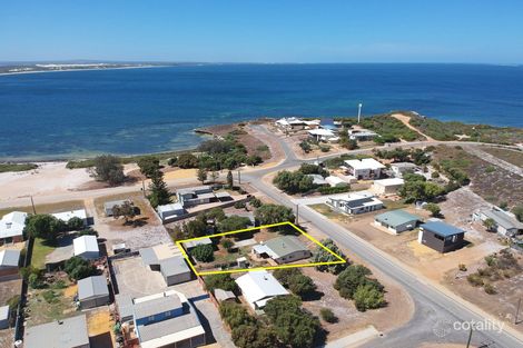 6 Bryant St, Green Head, WA 6514