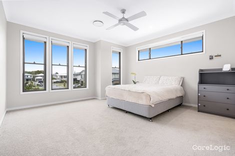 Property photo of 15 Shoreside Close Birkdale QLD 4159