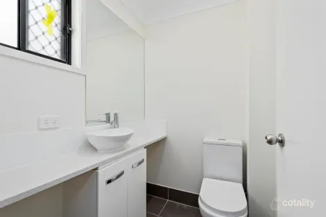 Property photo of 18/38-40 School Road Capalaba QLD 4157