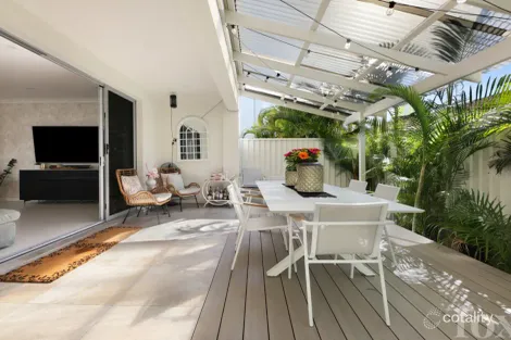 Property photo of 2/33 Parr Street Biggera Waters QLD 4216