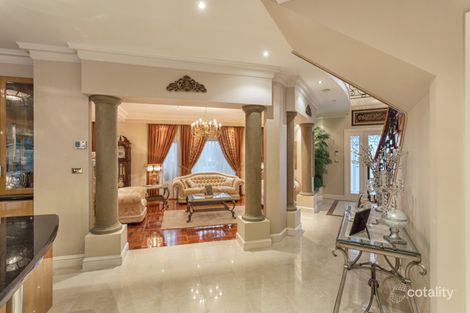 Property photo of 123 Royal Crescent Hillside VIC 3037