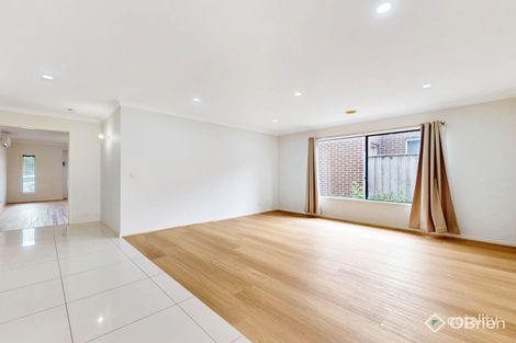 Property photo of 15 Bulga Wattle Circuit Lyndhurst VIC 3975