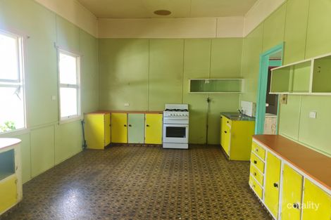Property photo of 10 Sharp Street Crows Nest QLD 4355