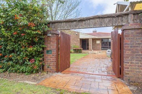 Property photo of 36 Duff Road Riverton WA 6148