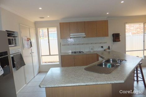 Property photo of 3 Genoa Grove Pakenham VIC 3810