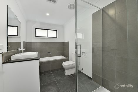 Property photo of 5A Rosehill Road Essendon West VIC 3040