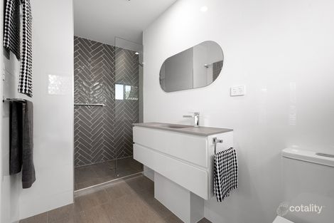 Property photo of 9 Penguin Street Wellington Point QLD 4160