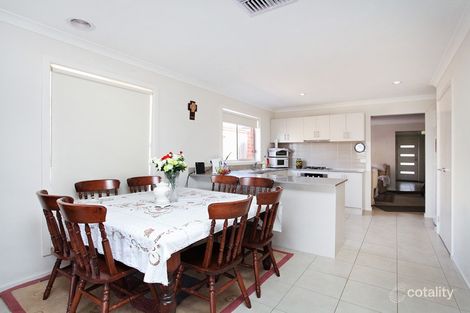 Property photo of 5 Split Rock Drive Brookfield VIC 3338