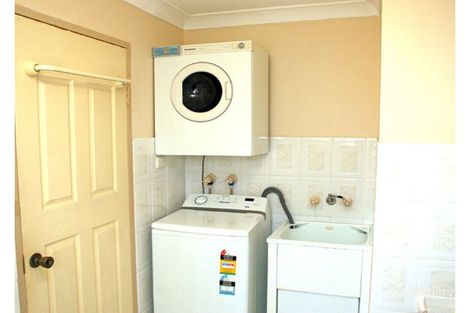 Property photo of 1/52 Crump Street Holland Park West QLD 4121