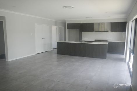Property photo of 21 Lawrenson Parade Thornton NSW 2322
