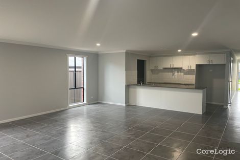 Property photo of 6 Heavenly Crescent Pakenham VIC 3810